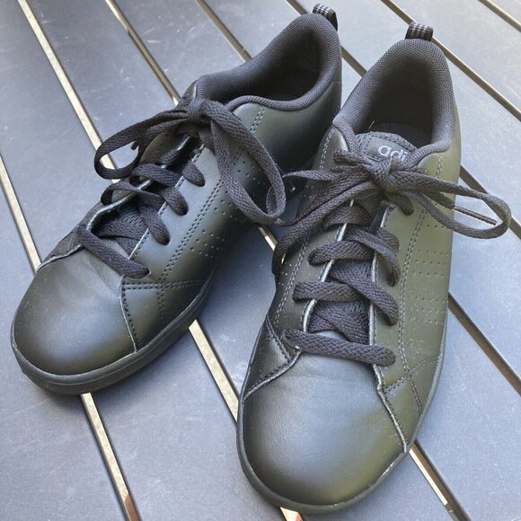 Adidas Neo Advantage Shoes | Youth Size 4 OR Women's Size 6 - Picture 1 of 5